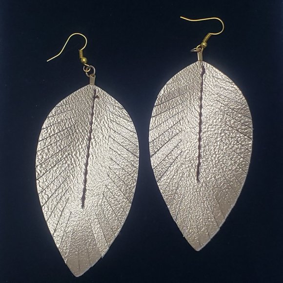 NEW Rose Gold Leaf Earrings, Fish Hook - Picture 2 of 6